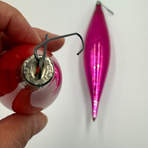 2 Vtg Poland Mercury Glass Teardrop Icicle Christmas Ornaments 8.5" Fuschia Red - Picture 8 of 15